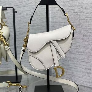 Dior Saddle Medium Bag